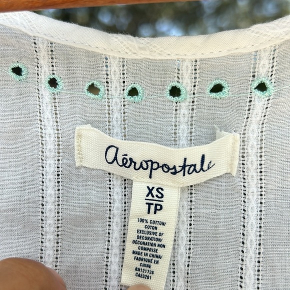 Aeropostale 100% cotton top - Picture 2 of 5